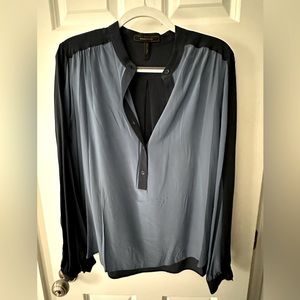 New BCBGMAXAZRIA two tone blue/navy blouse size L